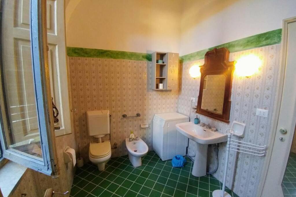 Cozy Apartment In Palazzo Malaspina ピアチェンツァ エクステリア 写真