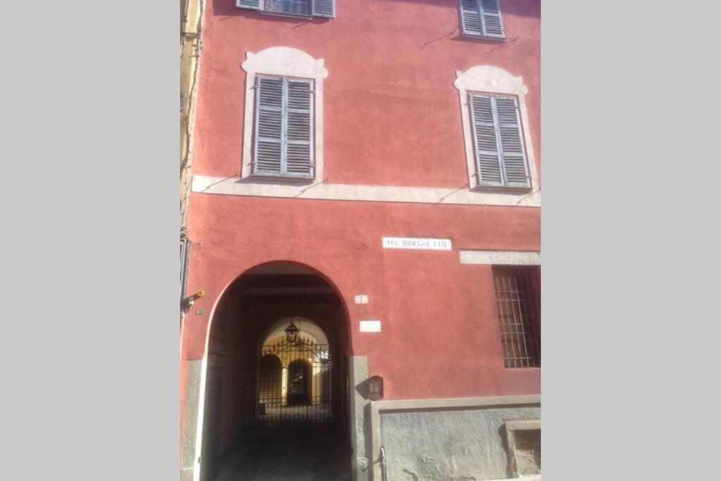 Cozy Apartment In Palazzo Malaspina ピアチェンツァ エクステリア 写真